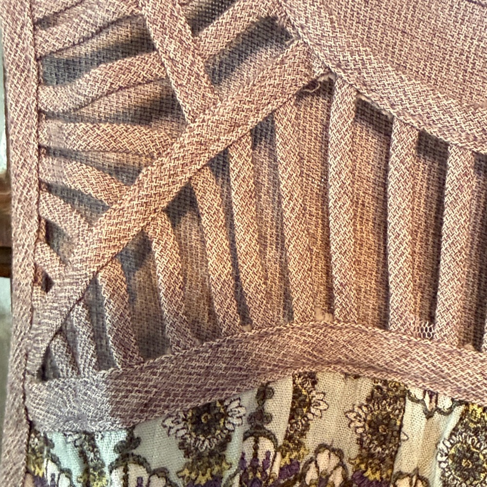 Mystree Womens Mauve Medallion Print Lattice Cage Neck Tank Top Size M - Picture 4 of 6